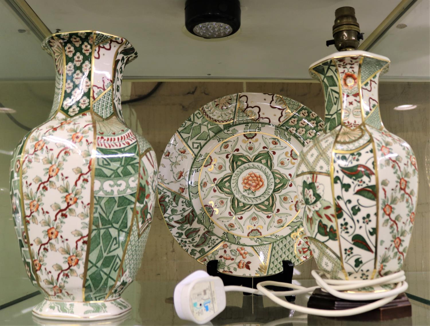 380 F TURNER & SONS AUCTIONEERS & VALUERS